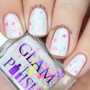 @glampolish_ "Total Eclipse" is up at PeachyPolish.com!