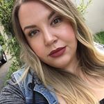  Feeling Fall-like today!  I used an eyeshadow halo tutorial by @rebeccashoresmua today and I loveeee it! : @limecrimemakeup Marsala #limecrime #thebalm #urbandecay #fotd #makeup #anastasiabeverlyhills 