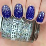  These were my New Year nails using @deborahlippmann "Big Blue Note", @differentdimensionus "Kiss Me At Midnight", @pscosmetics "Frosty The Snowborg" and @bundlemonster stamping plate. Full details on my blog. #PeachyPolish #differentdimension #deborahlippmann #prettyseriouscosmetics #bundlemonster 