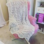  Thank you @persialou for this fabulous crochet pattern! My first blanket. ❤️ #crochet #persialou #afghan #blanket #diy #ignoretherentalcarpet 