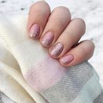  Here's a little #PeachyPolishIRL for ya! #RescueBeautyLounge Oh Slap! and #DifferentDimension Always Wish Upon A Star! Scarf from #Gap. #GapLove #PeachyPolish 