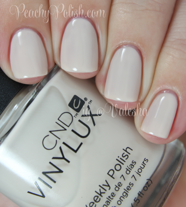 CND Vinylux Powder My Nose - Peachy Polish