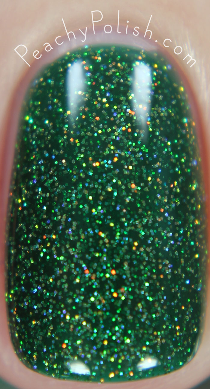 Nine Zero Lacquer Cat In The Christmas Tree | Holiday 2015 Collection | Peachy Polish